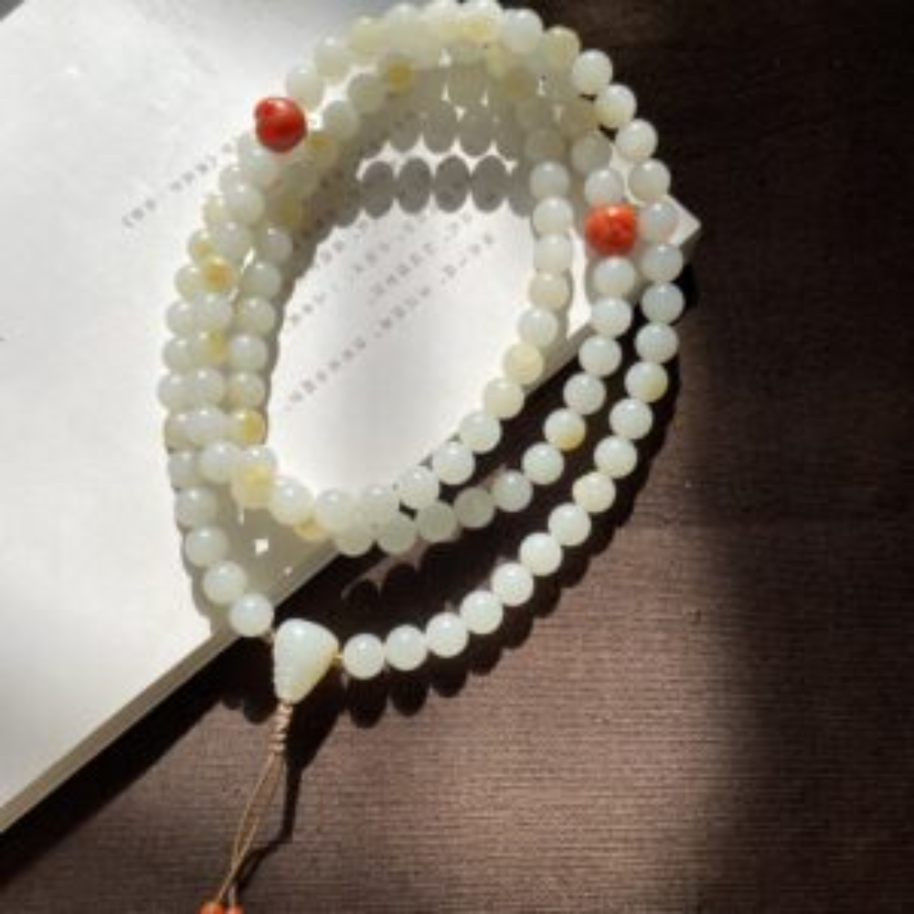 108 Buddha Single-seed Nephrite Bead Necklace view 1