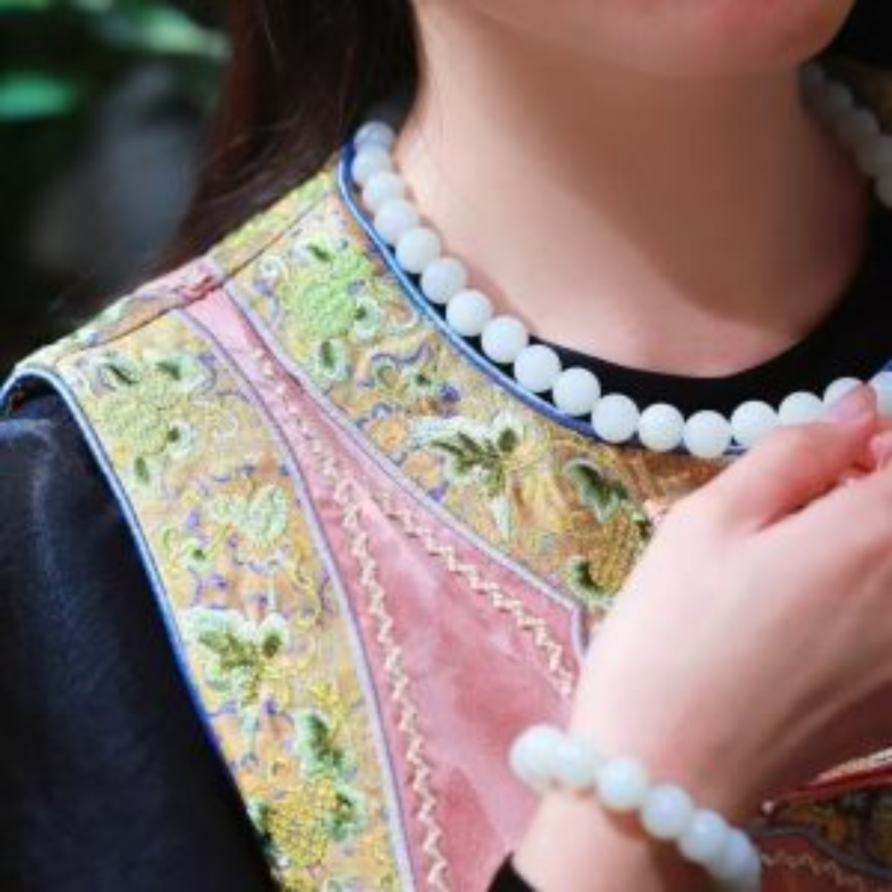 12mm White Nephrite Bead Necklace & Bracelet Set view 2