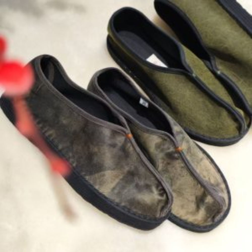 “Imperial Brocade” Thousand-Layer Sole Silk Shoes view 12