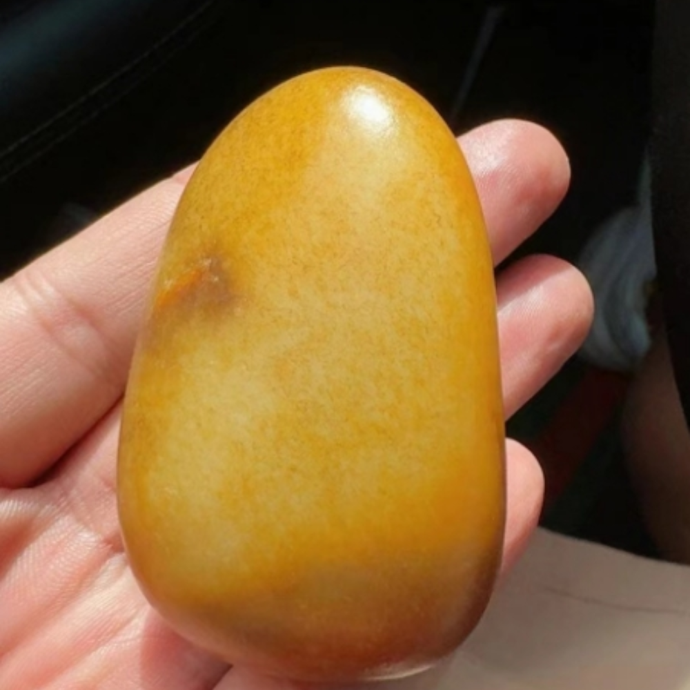 Imperial Golden Egg Exquisite Lonely Stone – 120g for Handheld view 3
