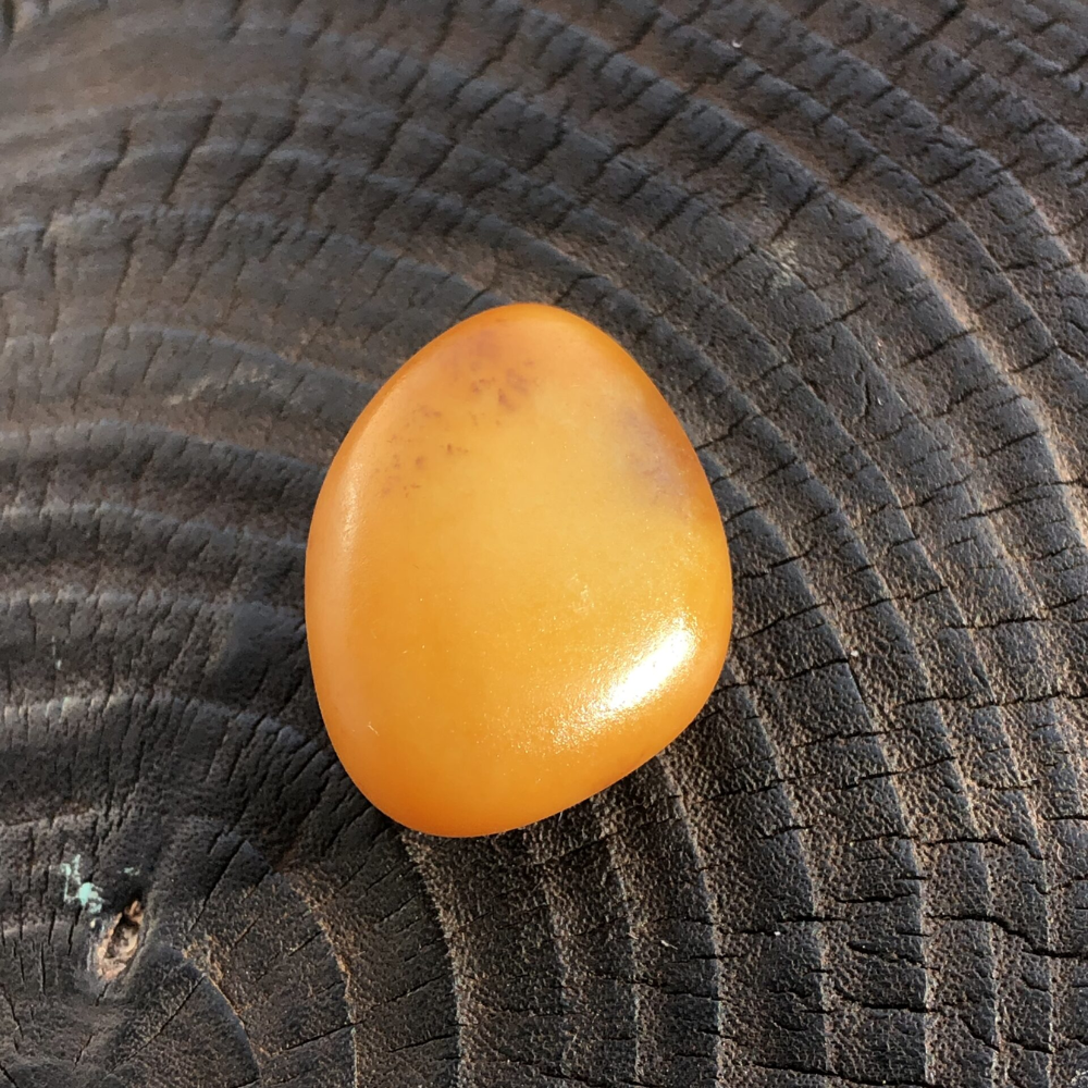 Lonely Stone with Golden Color Skin – 15g view 1