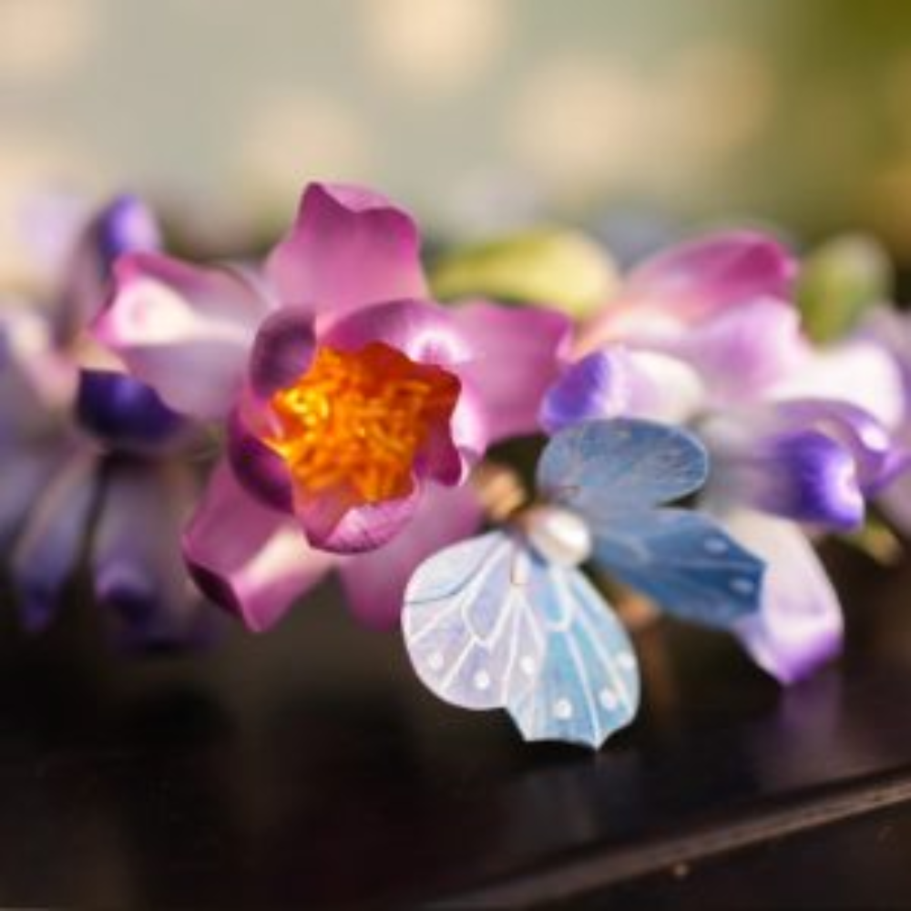 Róng Huā Silk Blossom Hair Crown view 1