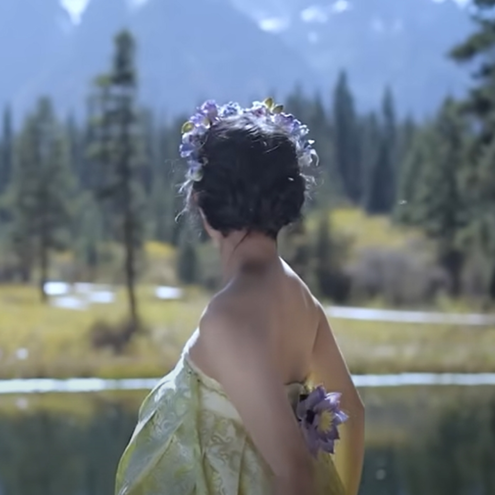 Róng Huā Silk Blossom Hair Crown view 4
