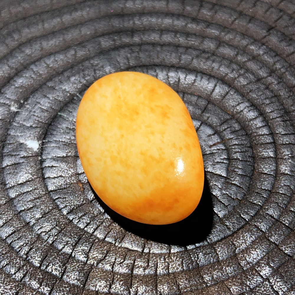 Top Collectible Lonely Stone with Golden Skin – 12.7g view 1
