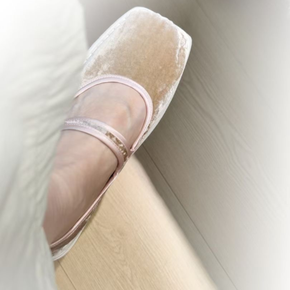“Velvet Elegance” Thousand-Layer Sole Silk Shoes view 3