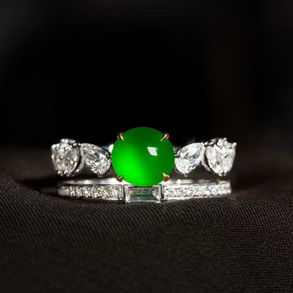 “Verdant Elegance” Green Jadeite Ring view 4