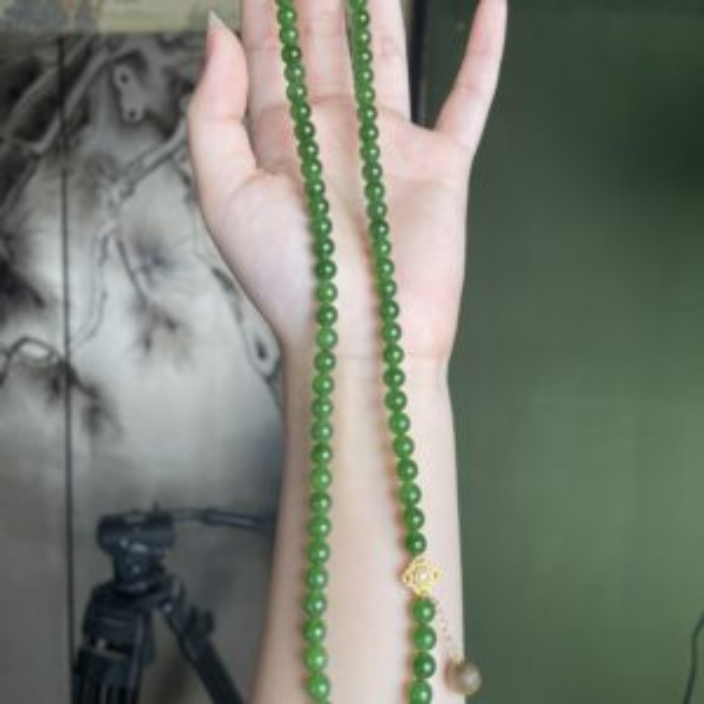 Vintage Green Nephrite Jade Collarbone Chain view 2