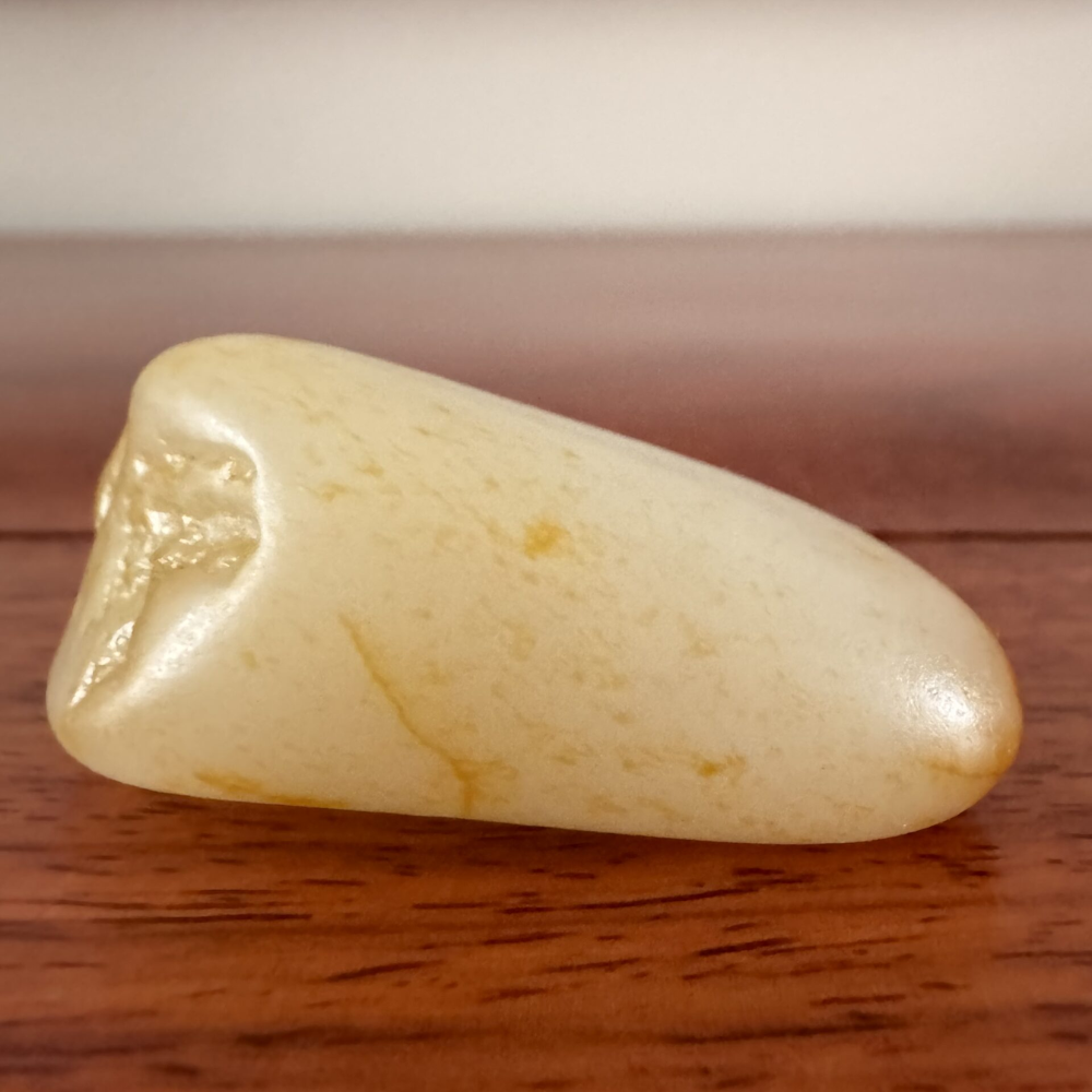White Lonely Stone with Red Color Skin – 42.2g view 1