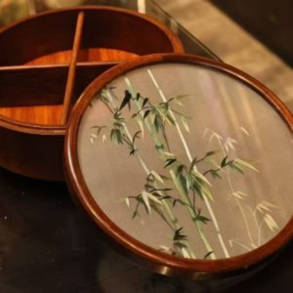 Silk Embroidered Round Huali Wood Box view 7