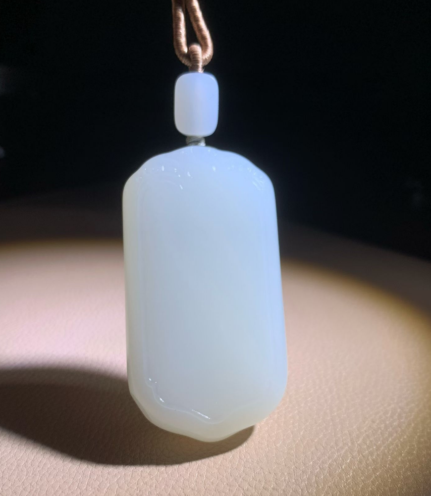 Hetian White Nephrite Jade Wu Shi Pai (The Chinese Peace Pendant)