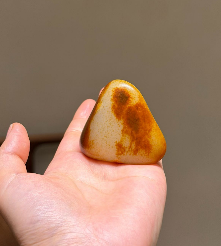 Collector's Lonely Stone – Natural Mountain Form (98g) view 2