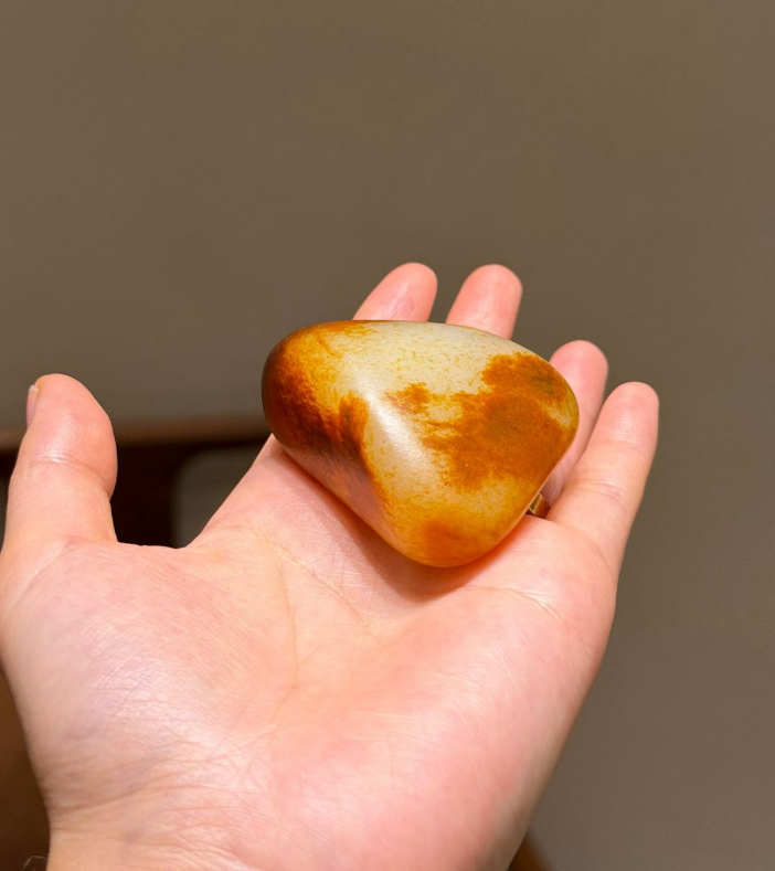 Collector's Lonely Stone – Natural Mountain Form (98g) view 3