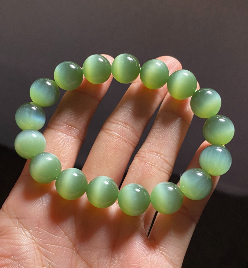 Fen Qing Cat's Eye Nephrite Harmony Bead Bracelet (12mm) view 2