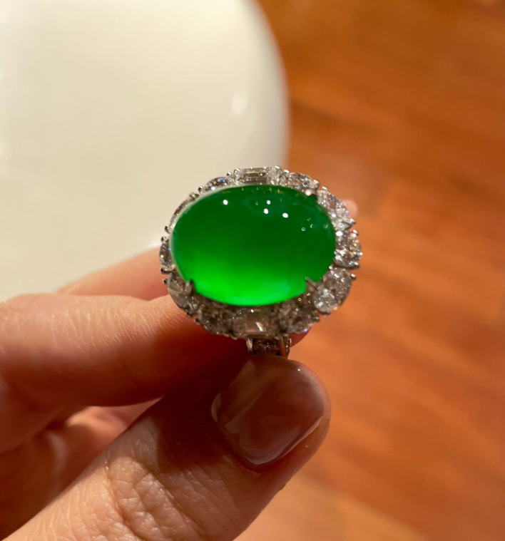 Auction-Grade Glassy Vivid Intense Green Jadeite Fat Cabochon Ring view 1
