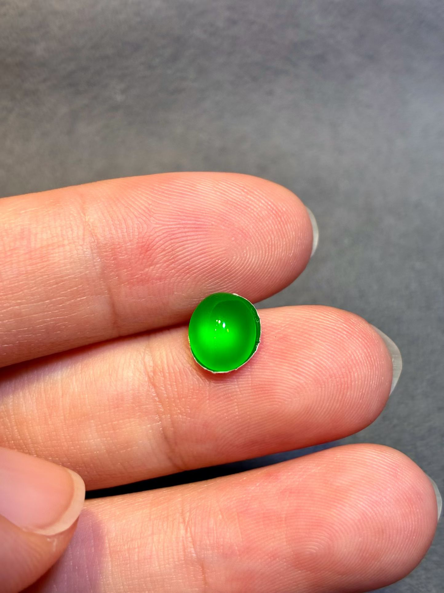 Long Shi Zhong Green Jadeite Cabochon view 2