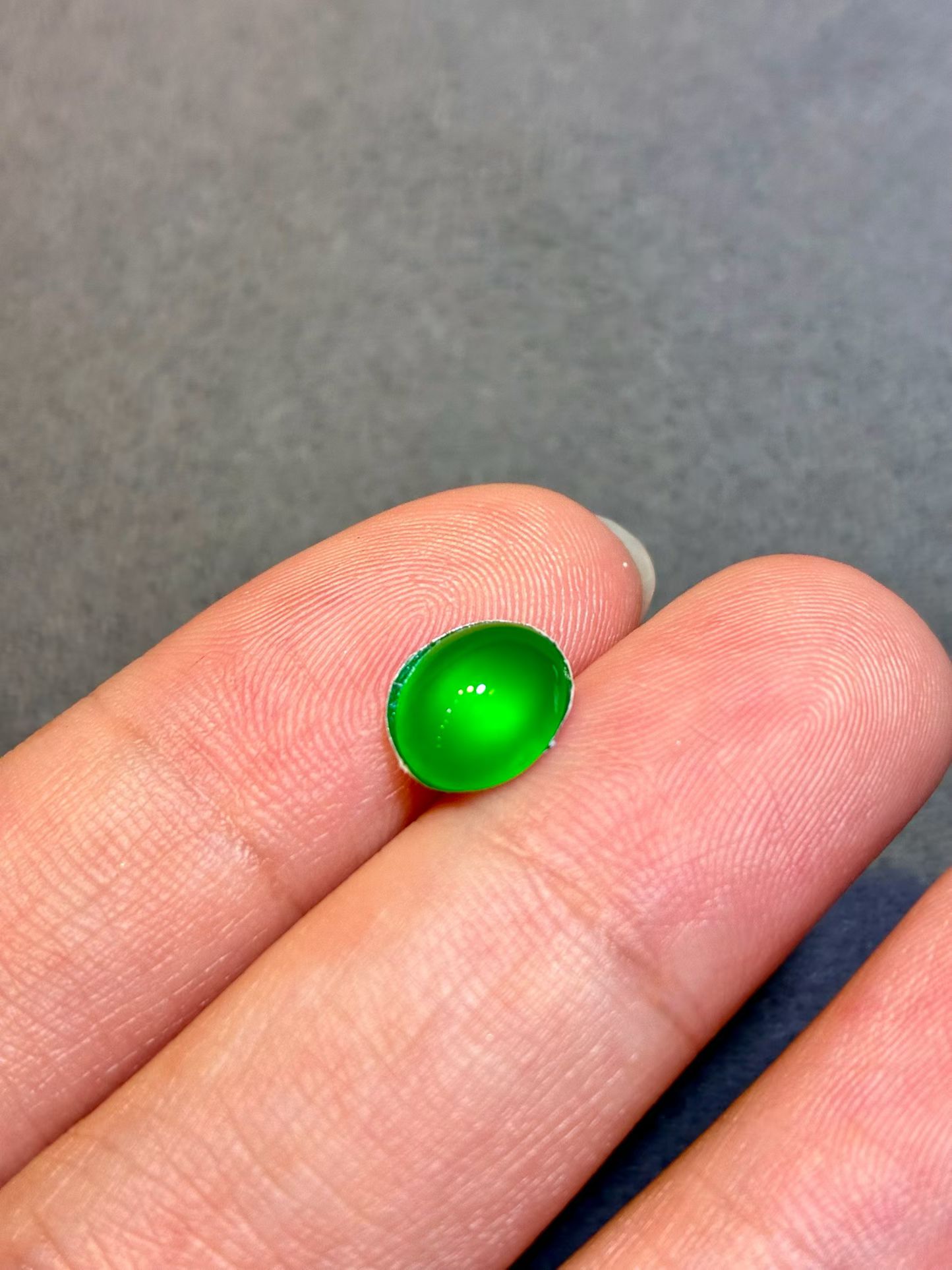Long Shi Zhong Green Jadeite Cabochon view 5