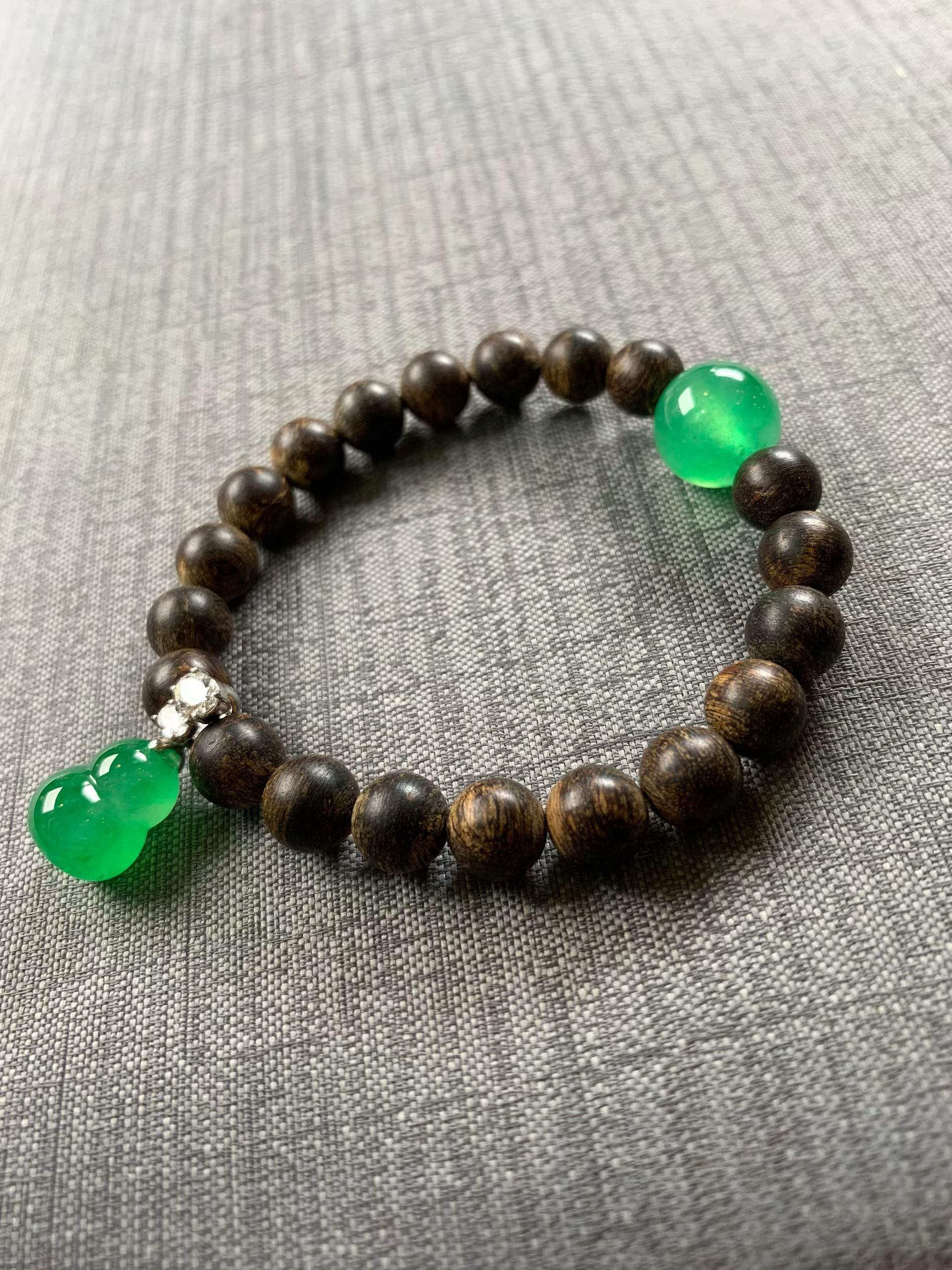 Sweet Apple Green Jadeite & Agarwood Bracelet view 1
