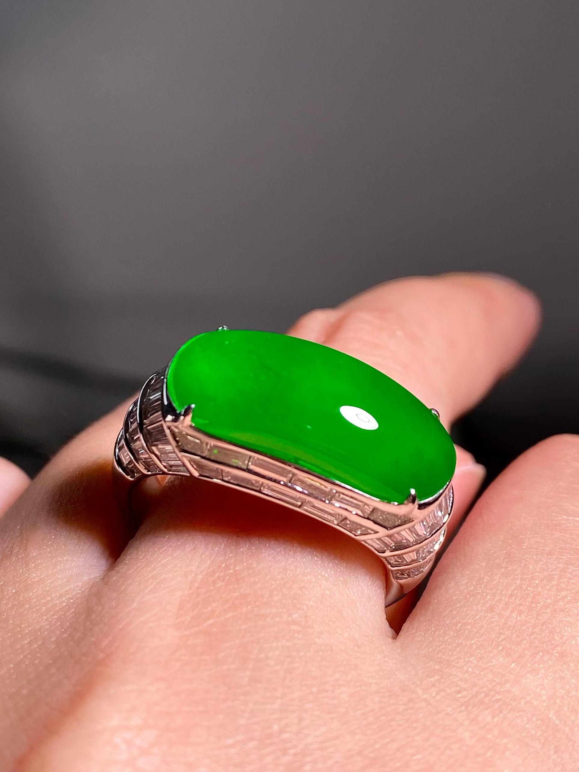 Imperial Green Jadeite Men's Saddle Ring