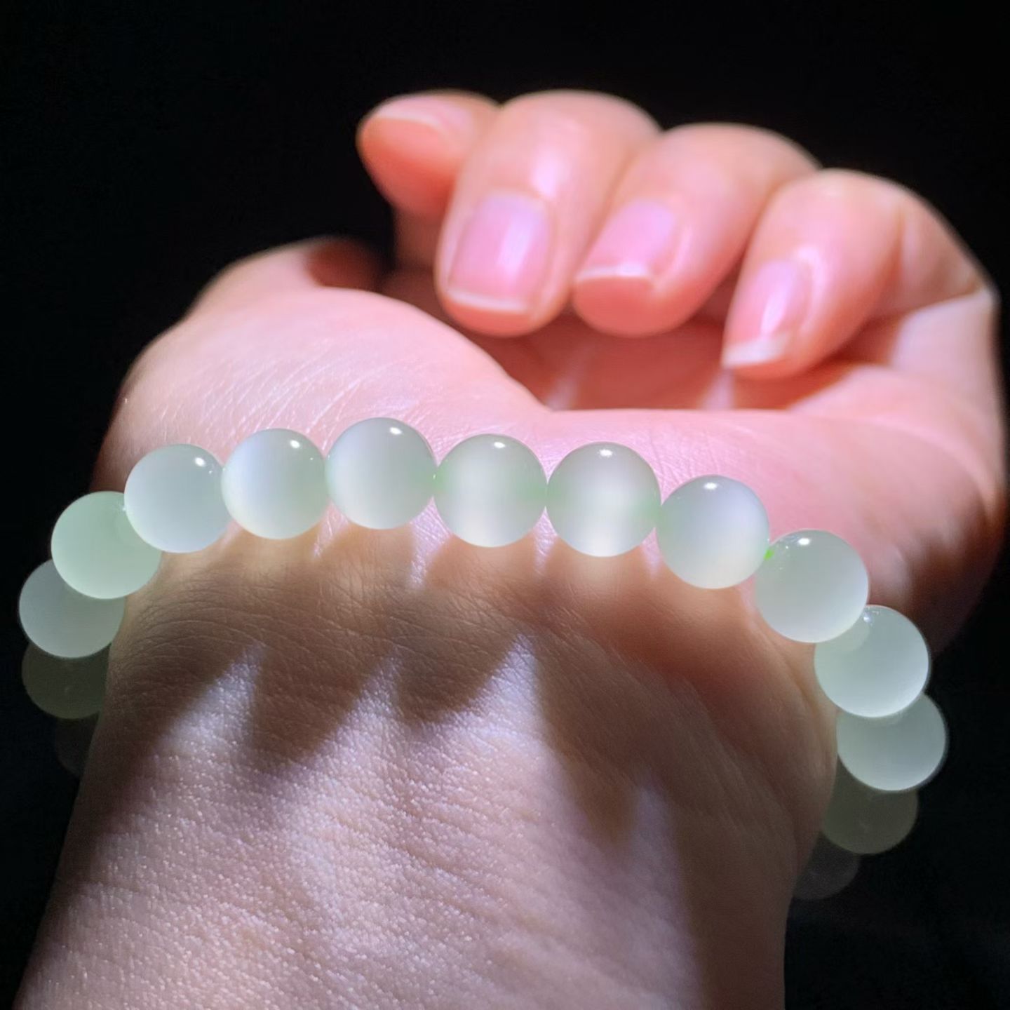 Icy Qing Shui Cat's Eye Nephrite Jade Bead Bracelet (8mm) view 2