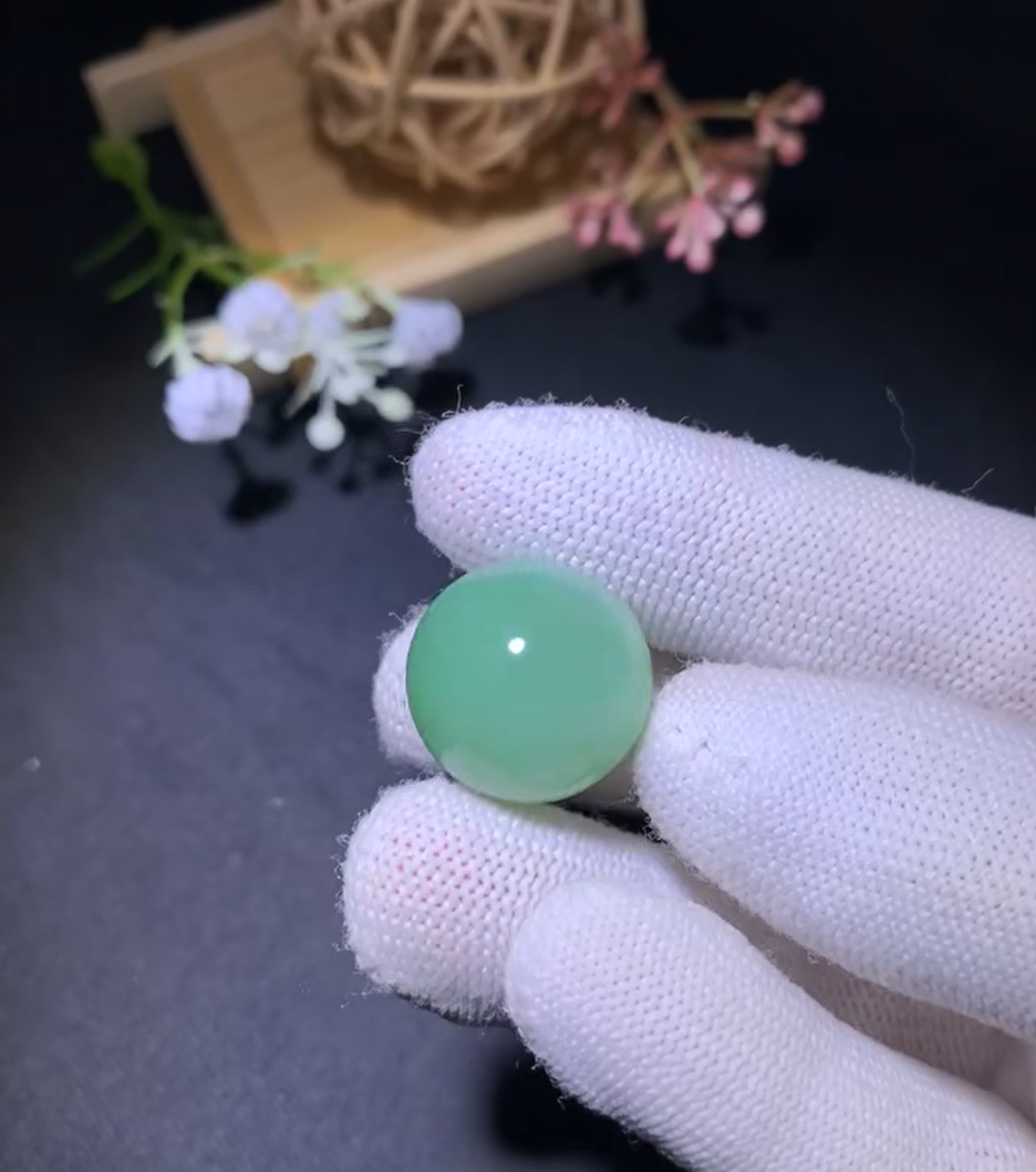 Mint Green Nephrite Jade Journey Bead (14mm)