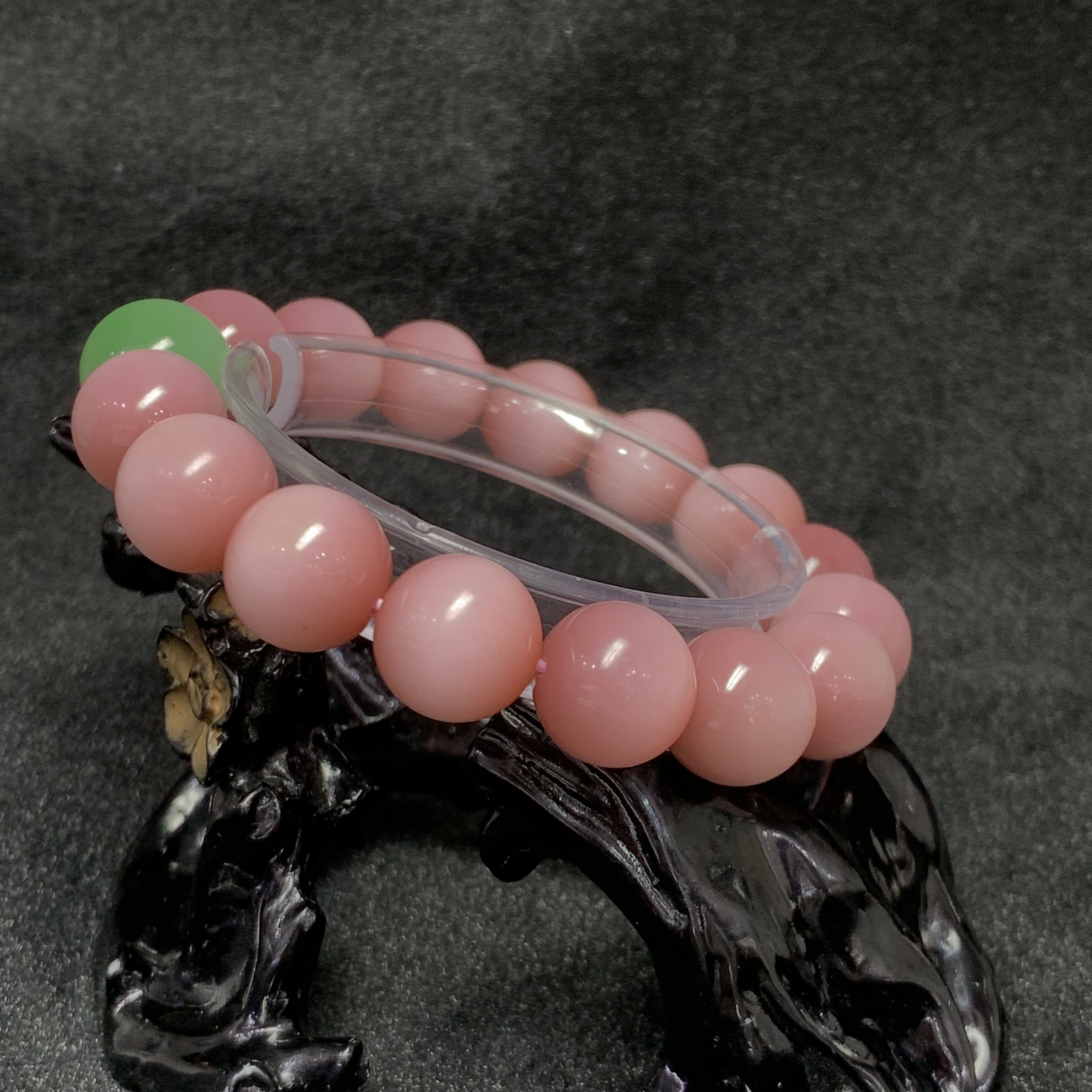 Taohua Nephrite Jade (桃花玉) Museum Grade Collector Bracelet (14mm) view 1