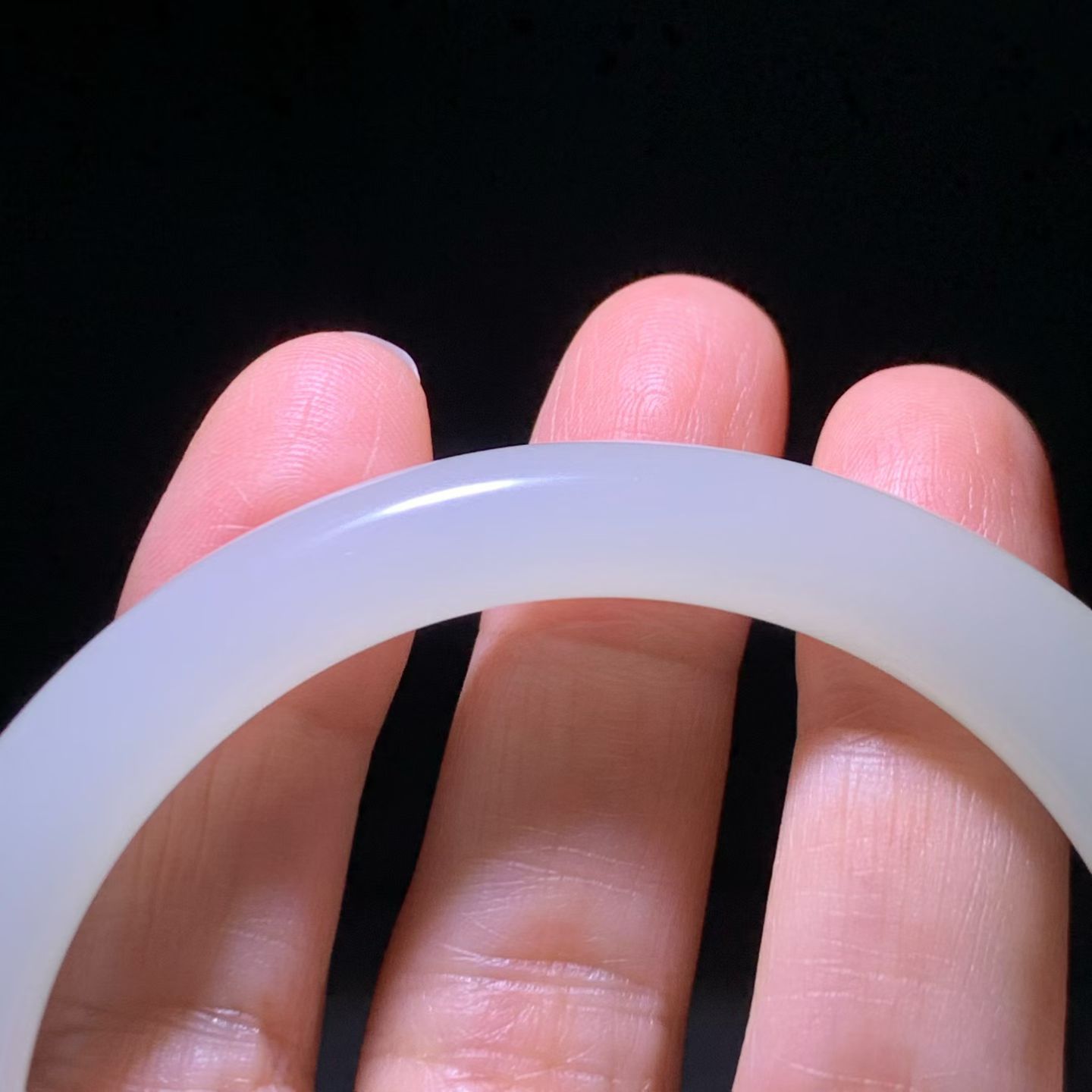 Qinghai White Nephrite Round Bangle (54mm) view 2