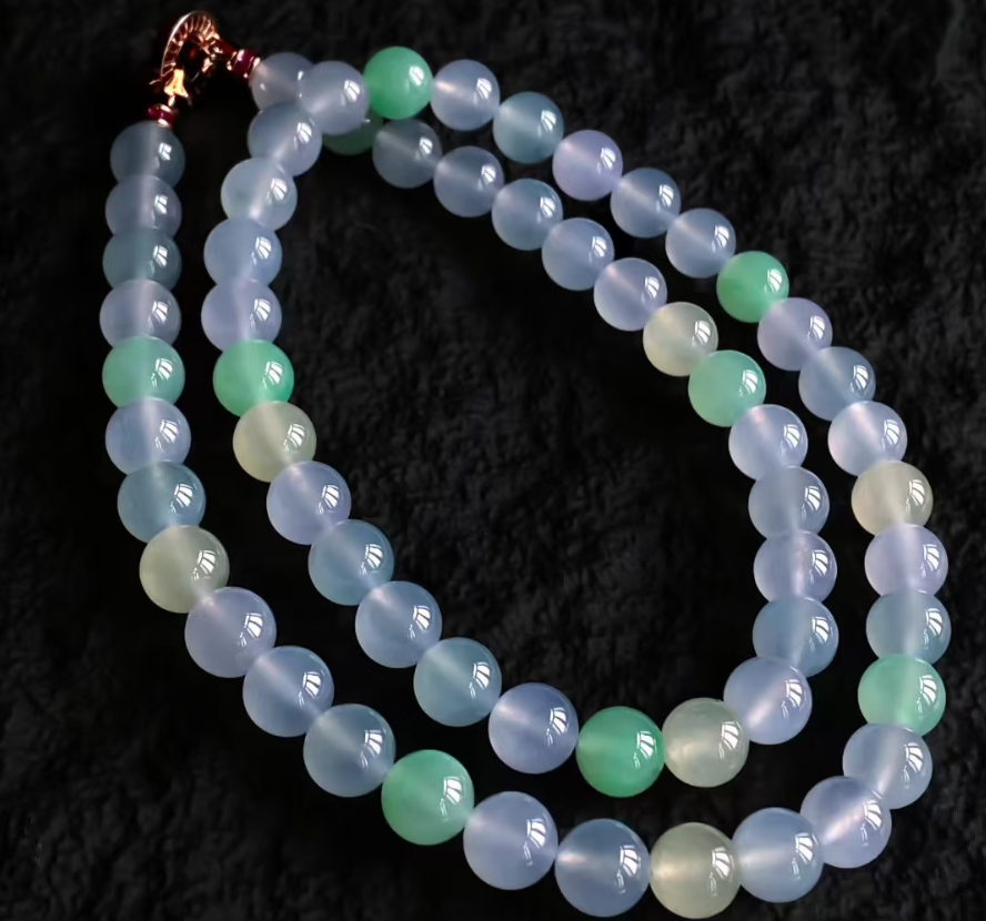 Jadeite Beads: The Most Versatile and Personal Form of Jadeite Jewelry