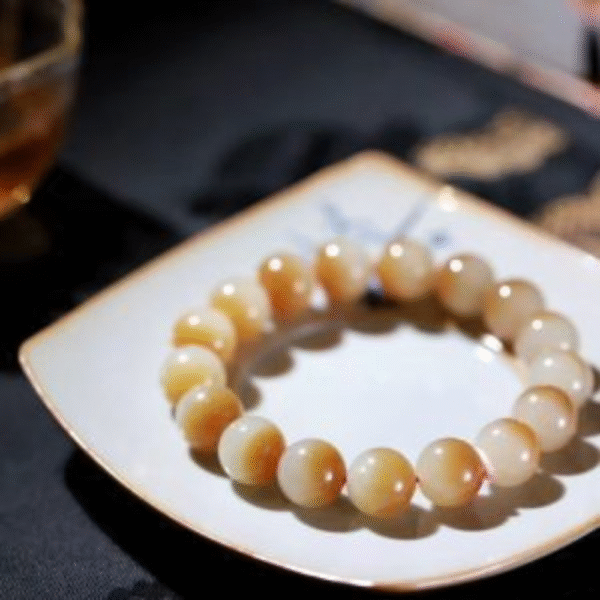 12cm“Sugar Red and White” Nephrite Jade Beads Bracelet - Image 4