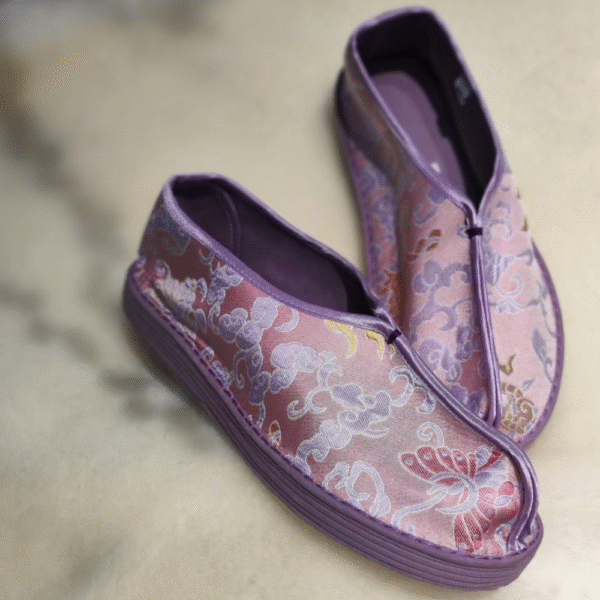 “Imperial Brocade” Thousand-Layer Sole Silk Shoes - Image 3