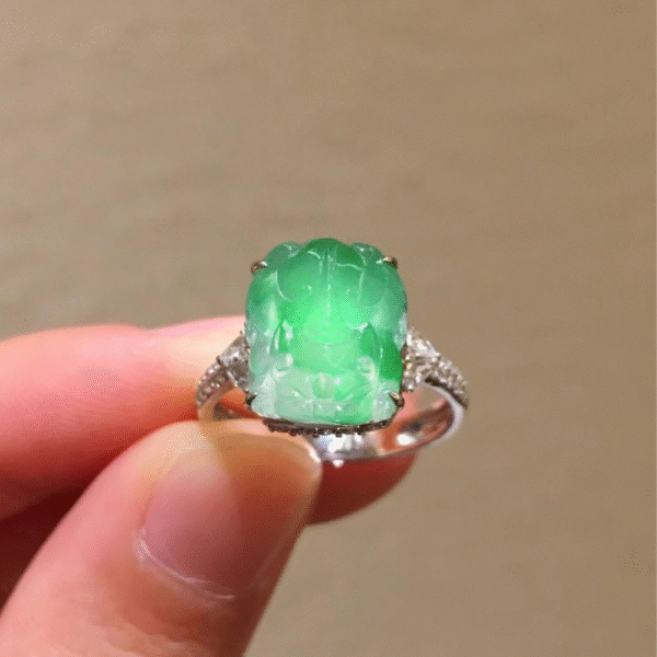 Icy Green Jadeite Pixiu Ring