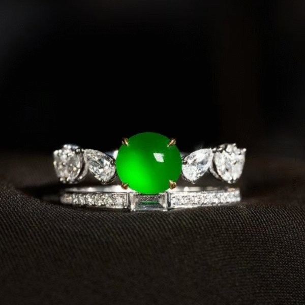 “Verdant Elegance” Green Jadeite Ring - Image 5
