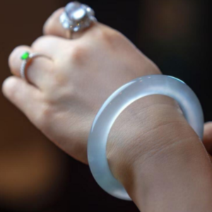 Jadeite Bangle The First Piece, The True Treasure (3)